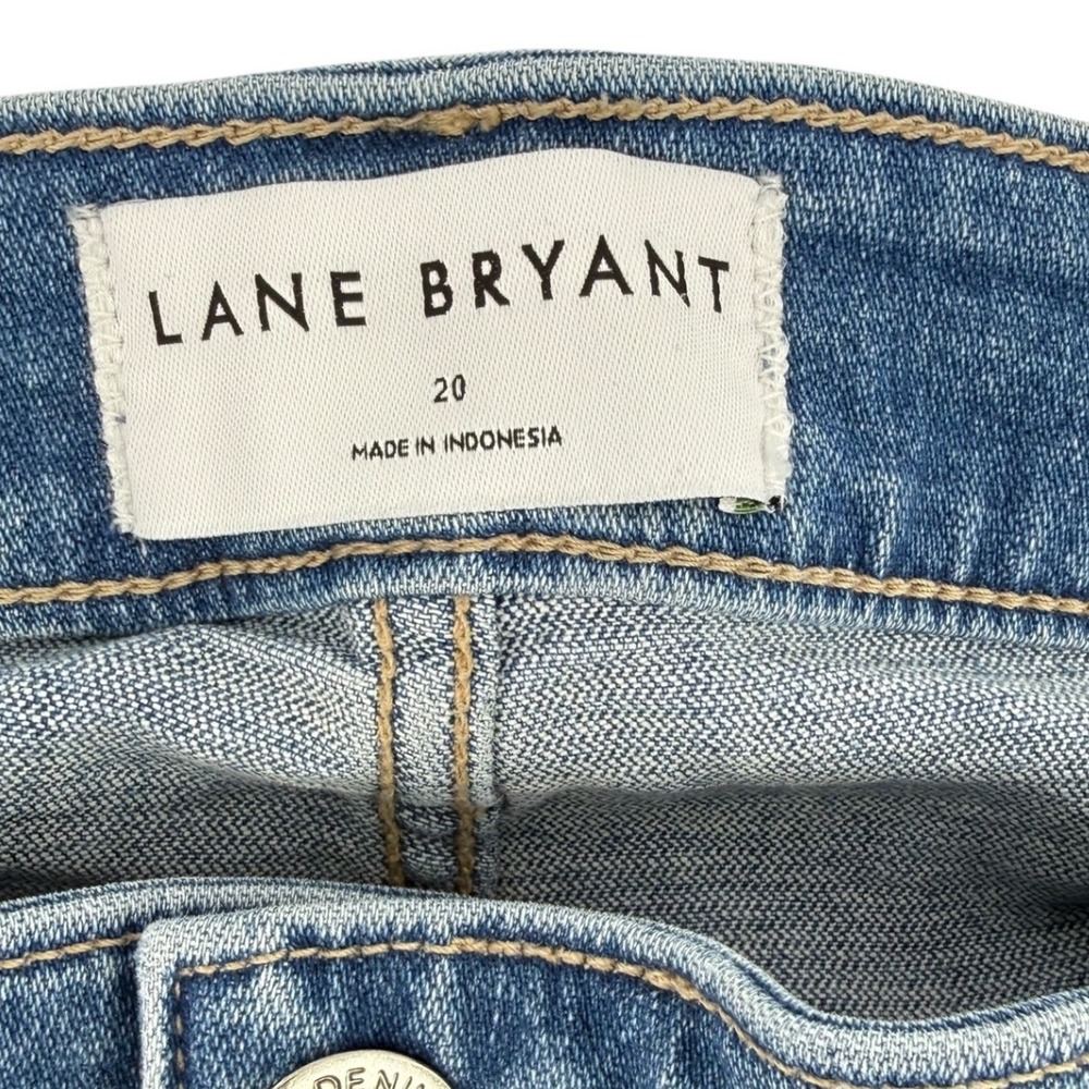 Lane Bryant‎ High Rise Relaxed Boot Cut Jeans Womens Size 20 Blue Denim Stretch - Picture 3 of 7